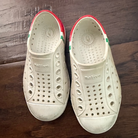 Native Water Shoes White and Red Ventilated Slip-On - Picture 1 of 3